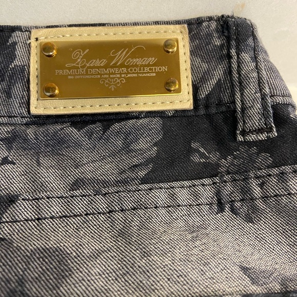 ZARA WOMAN PREMIUM DENIMWEAR COLLECTION Size 28 - Picture 3 of 11